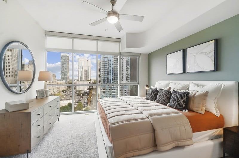 Bell Uptown Charlotte - Photo 6 of 34