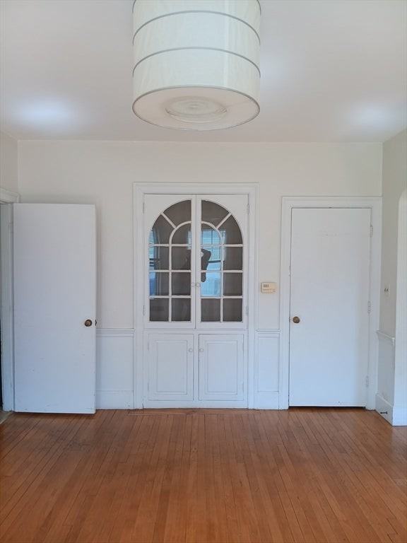 451 Wolcott St - Photo 2 of 9