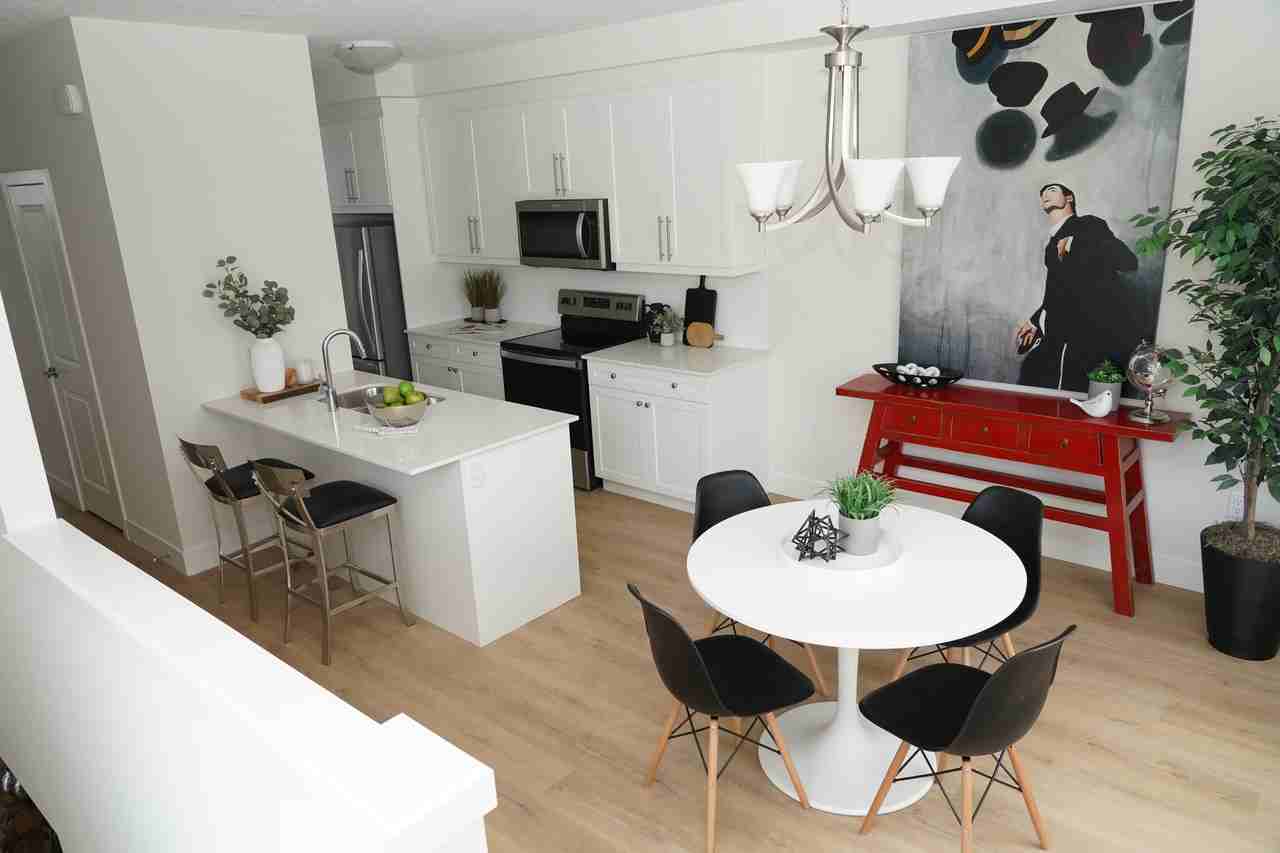 1870 Evans Boulevard - Photo 6 of 21