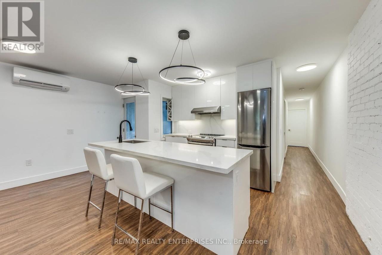 257 High Park Avenue - Photo 3 of 22