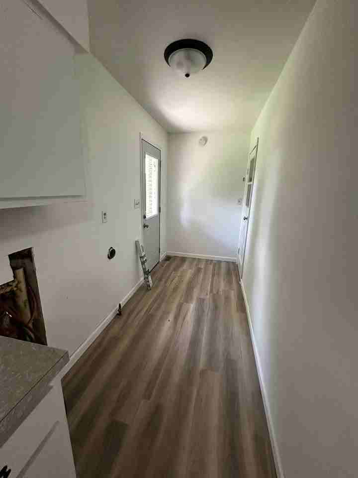 1522 Howard Court - Photo 6 of 10