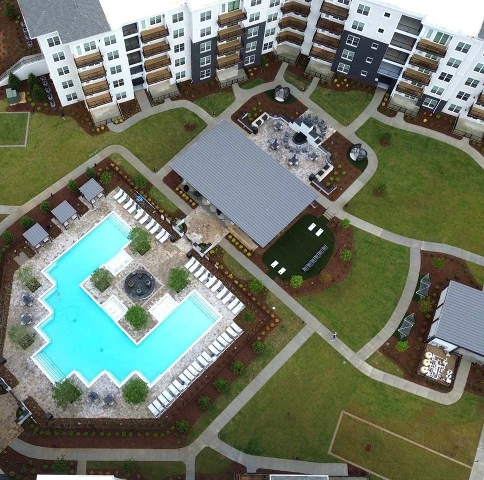 The Collier Sugar Hill Luxury Apartments - Photo 4 of 26