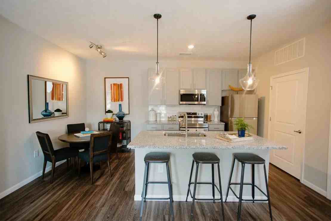 Elan Park Apartments - Photo 2 of 23