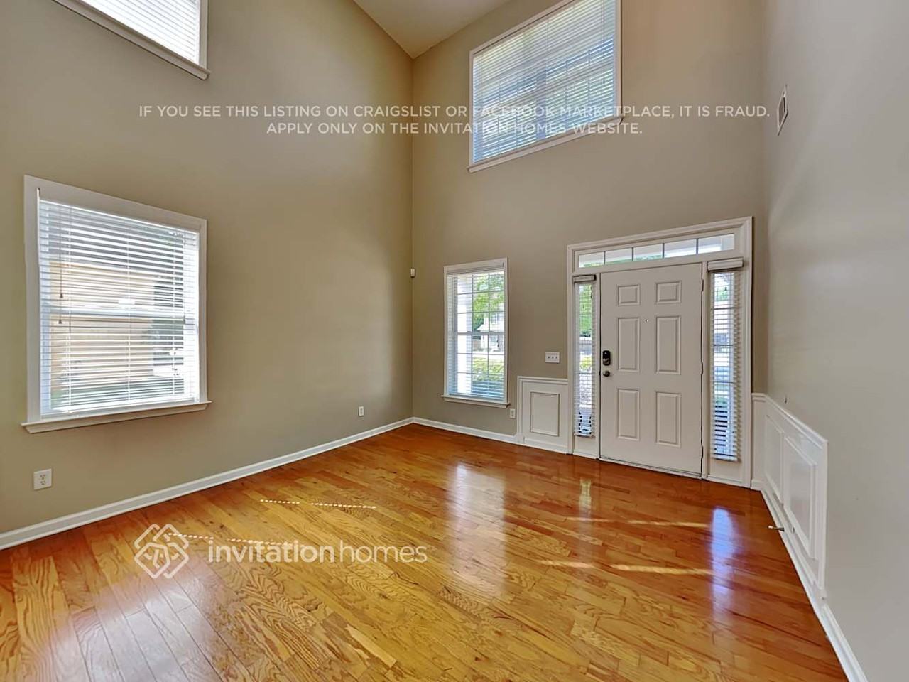 3123 Baywood Ct - Photo 4 of 23