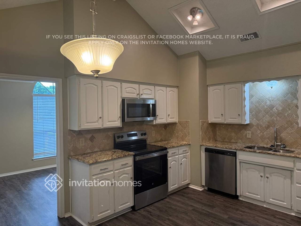 1517 Woodvale Dr - Photo 6 of 18