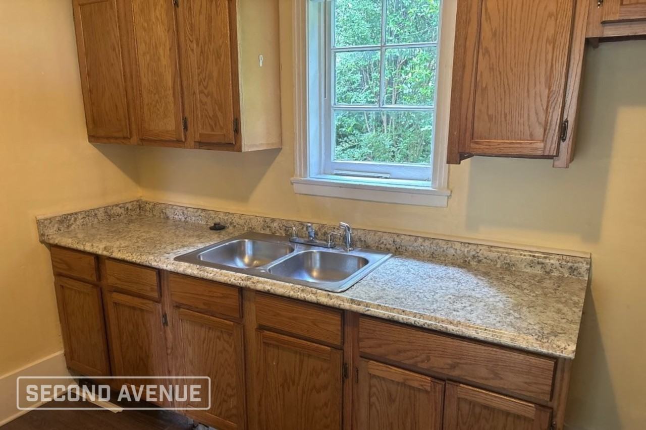 2374 Larose Ave - Photo 6 of 13