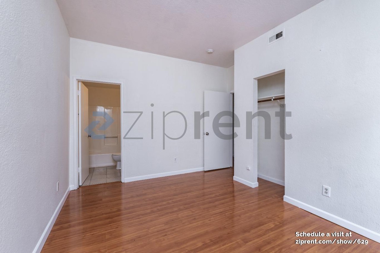 896 31st Street - Photo 6 of 11