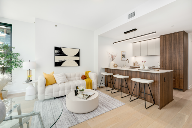280 Spear St #2Q