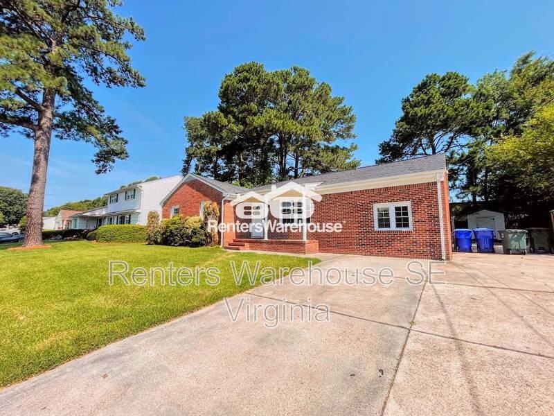 2444 Tullibee Dr - Photo 2 of 28