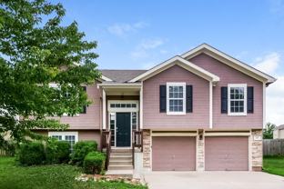 515 Hibiscus Dr - Photo 1 of 1