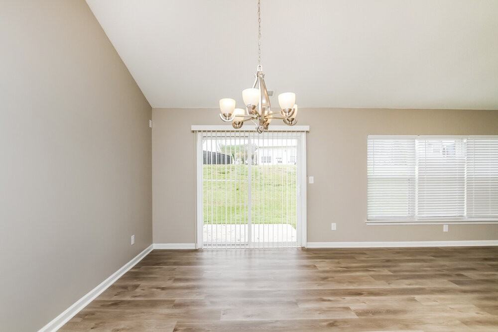 107 Bluffton Rd - Photo 5 of 15