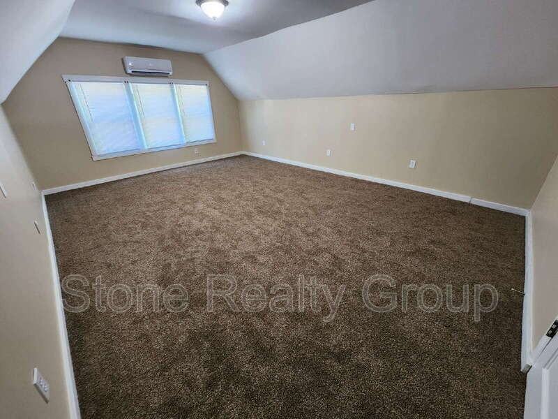 1200 S 7th St #B - Photo 5 of 9