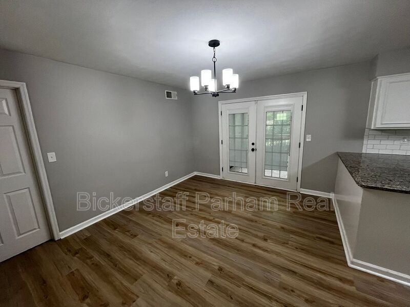 3836 Arrel Dr - Photo 5 of 36