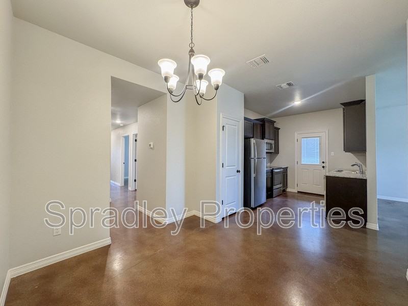 1000 Sparrow Cv Unit B - Photo 7 of 19