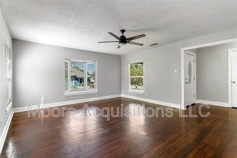 1330 W Sears St - Photo 3 of 20