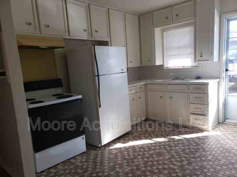1439 S Rusk St - Photo 6 of 22