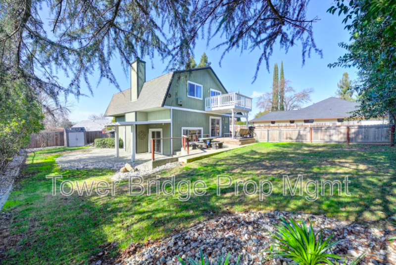 5823 Filbert Ave - Photo 2 of 34