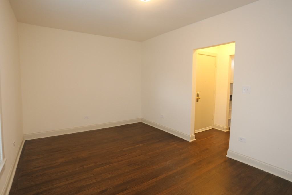 4716 N Racine Ave #3E - Photo 7 of 16