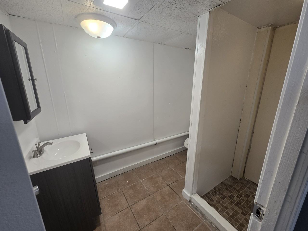 300 West Breckenridge Street - Photo 3 of 8