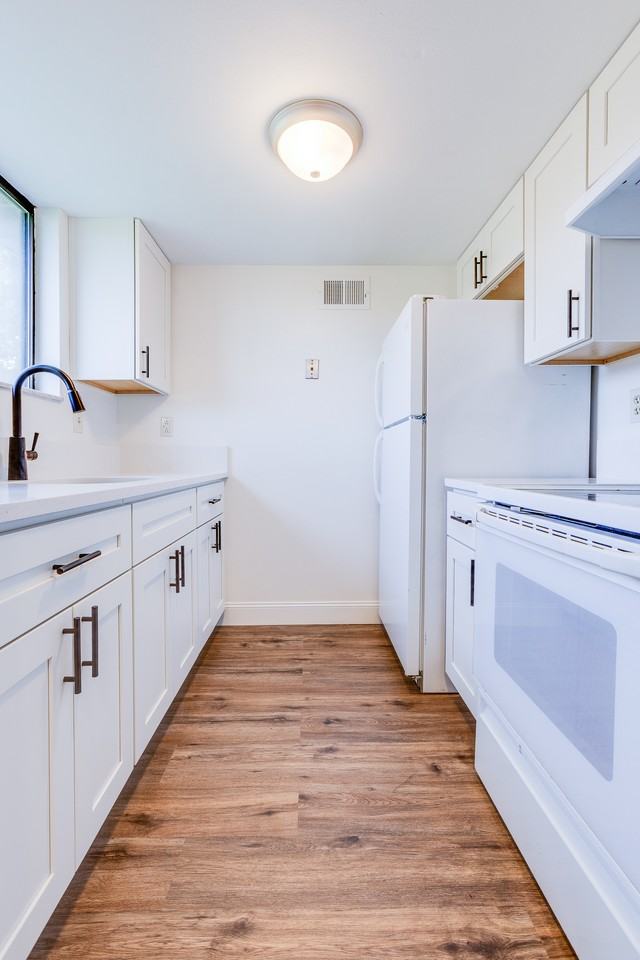 160 Glenn Street - Photo 7 of 17