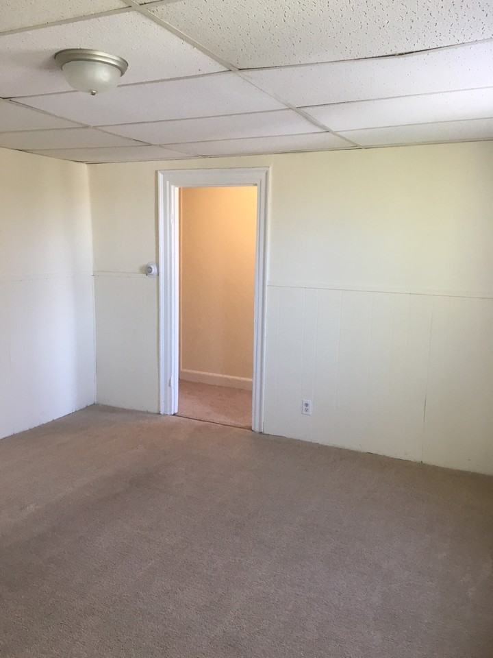 184 High Street - Photo 2 of 8