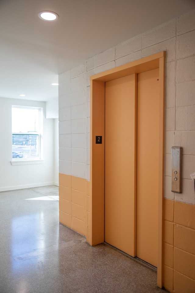 Studio Arms - Photo 5 of 16