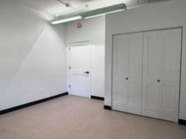 featured image of 300 S 11th St