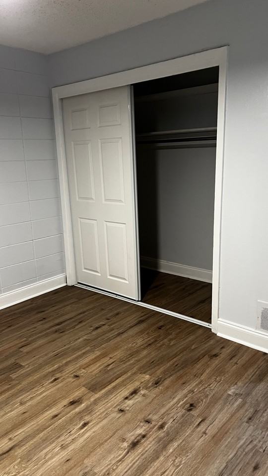 712 N Jefferson St, 122 - Photo 2 of 6