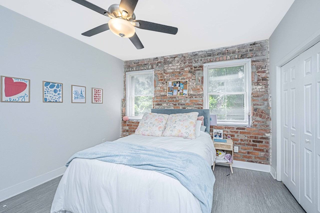 1000 King Street - Photo 2 of 38