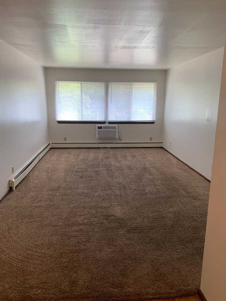 29 Alexander Ave - Photo 4 of 21