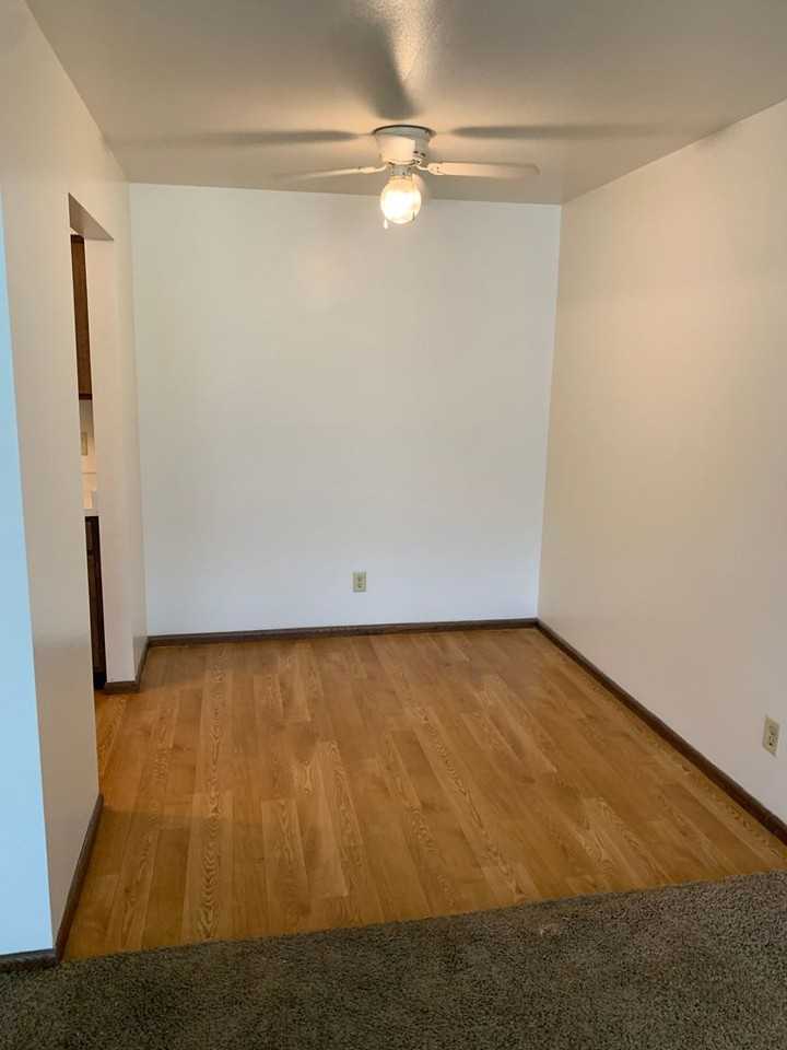 29 Alexander Ave - Photo 5 of 21