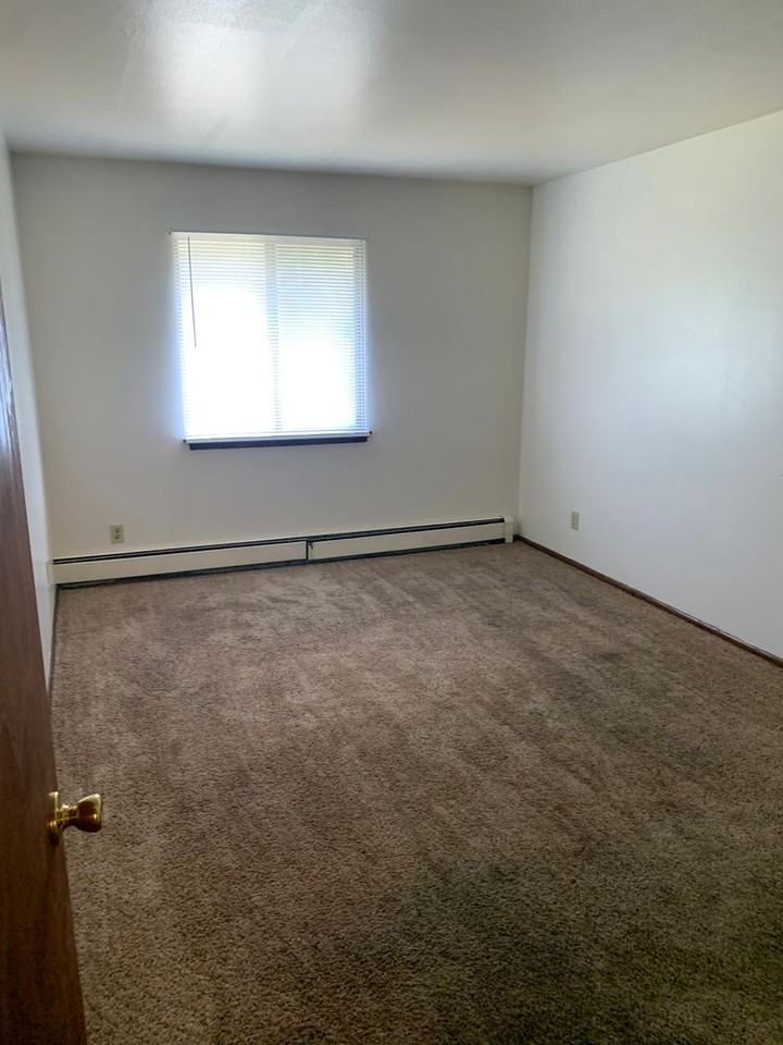 29 Alexander Ave - Photo 7 of 21