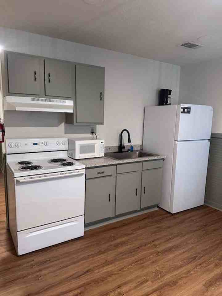 Adventures Long Term Rentals - Photo 6 of 18