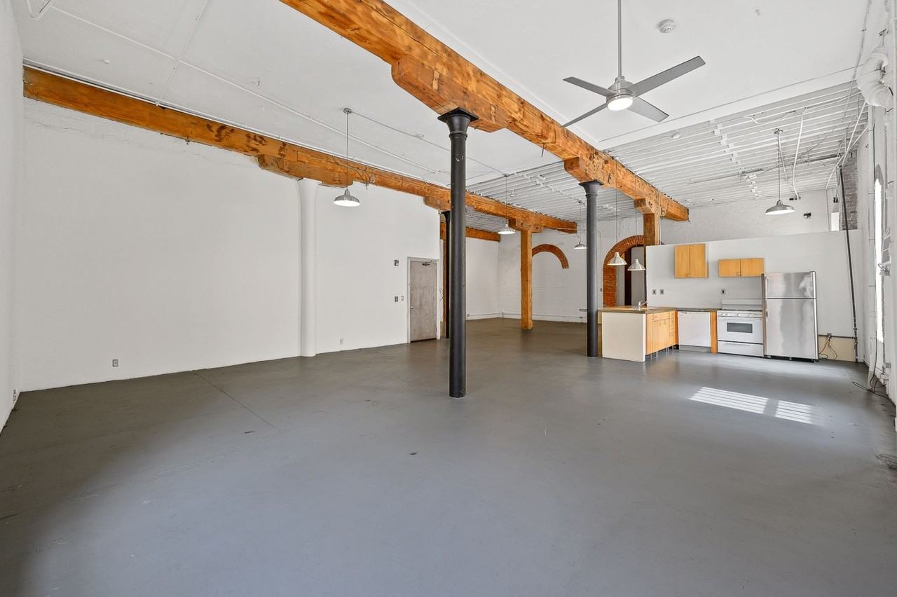 Guild Haus - Photo 6 of 21