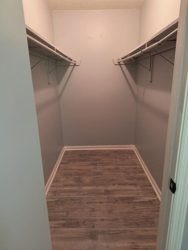 236 Forest Ridge Dr - Photo 4 of 7