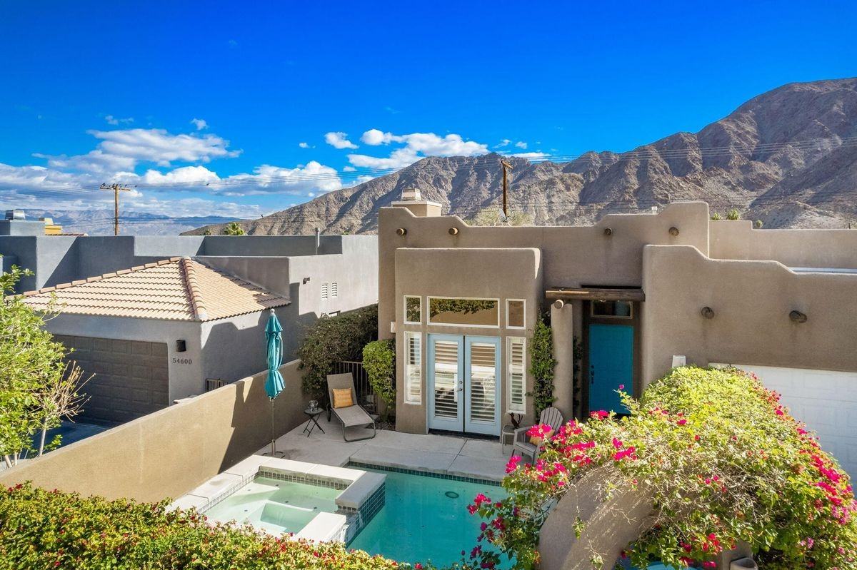 54620 Avenida Obregon - Photo 2 of 12