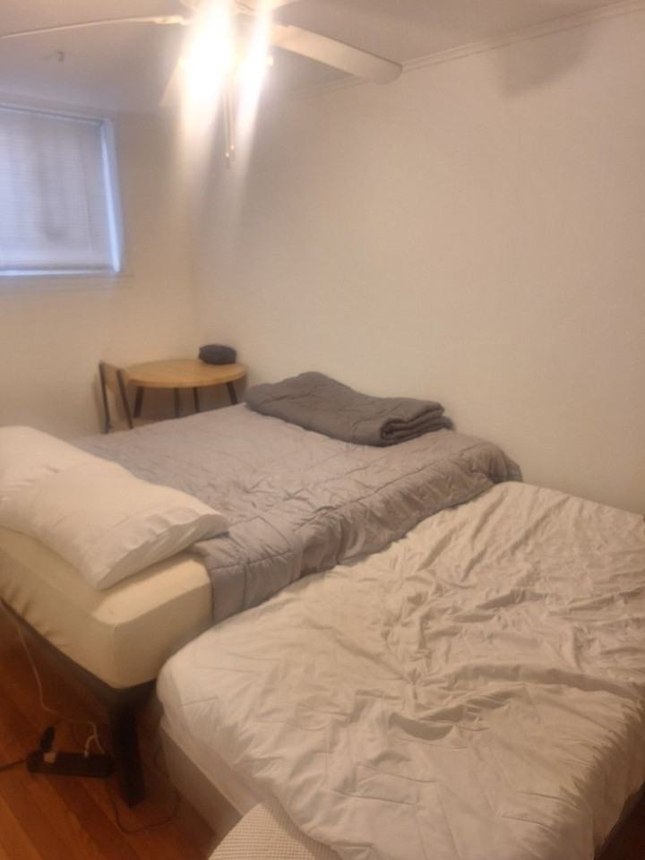 524 Beacon St - Photo 3 of 6