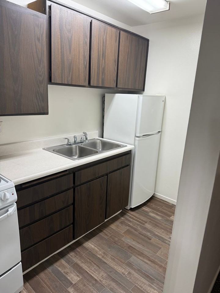 4171 California Ave #09 - Photo 4 of 12