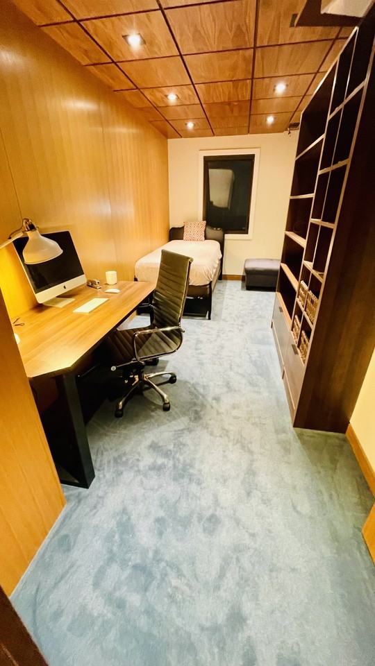 79 Harbord Street - Photo 3 of 10