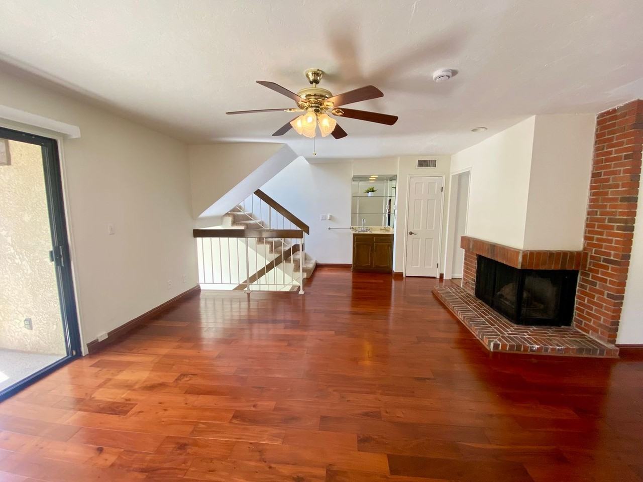 26311 W Plata Ln - Photo 6 of 24