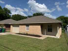 616 N Jackson St - Photo 1 of 1