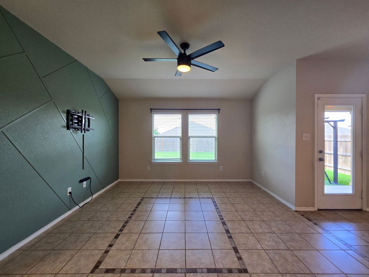 5308 Waterbank Ln - Photo 7 of 27