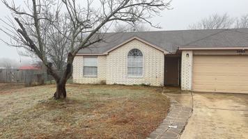 featured image of 3405 Caprock Cir
