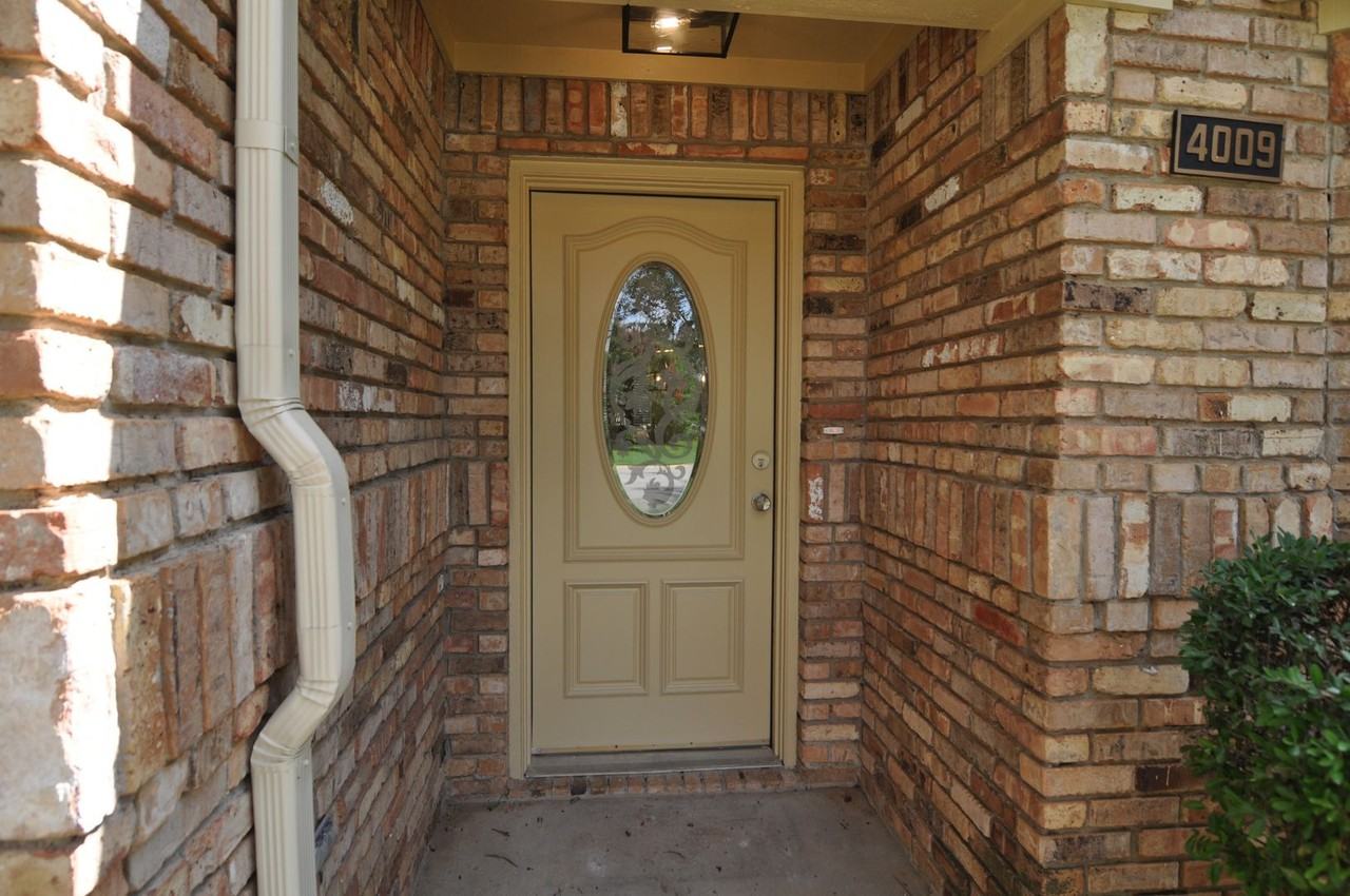 4009 Bowden Hill Ln E - Photo 2 of 21