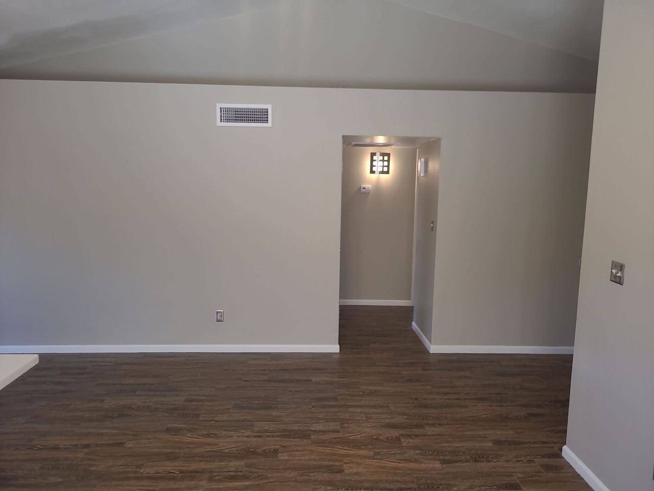 2902 E Irwin Ave - Photo 5 of 23