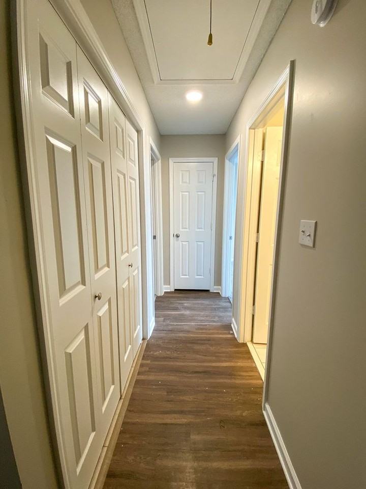 1428 Siskin Dr - Photo 3 of 21