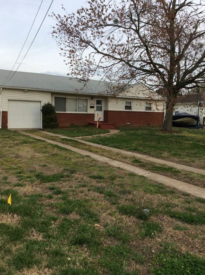 8236 Meadow Creek Rd - Photo 2 of 15