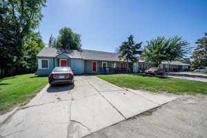 featured image of 504 S Osage St #4