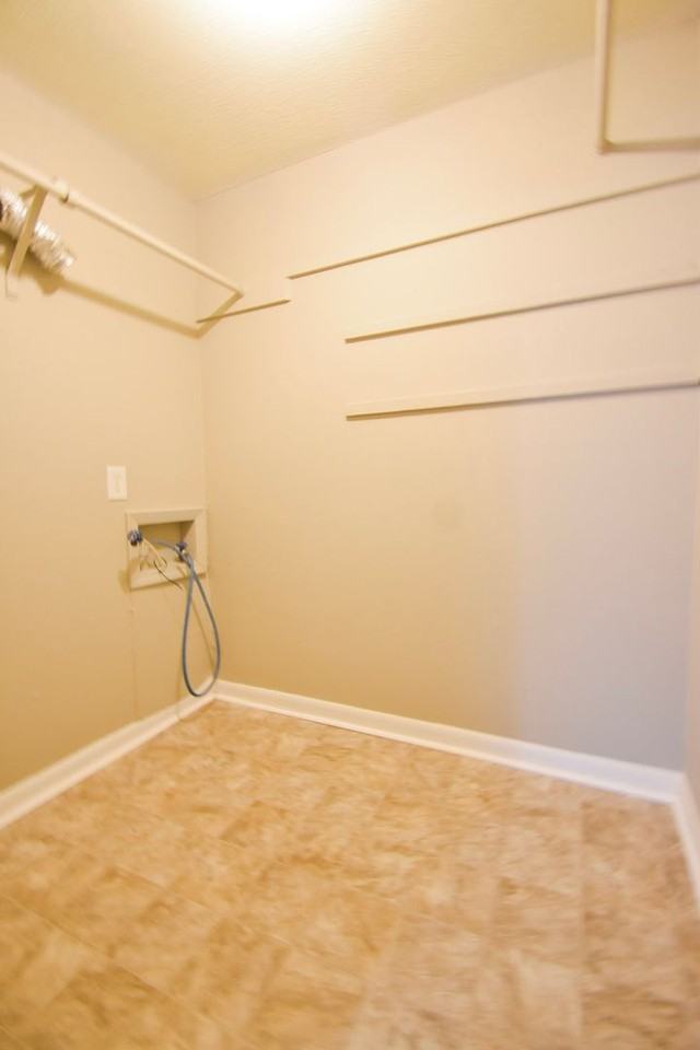 5138 Longbranch Dr - Photo 6 of 18