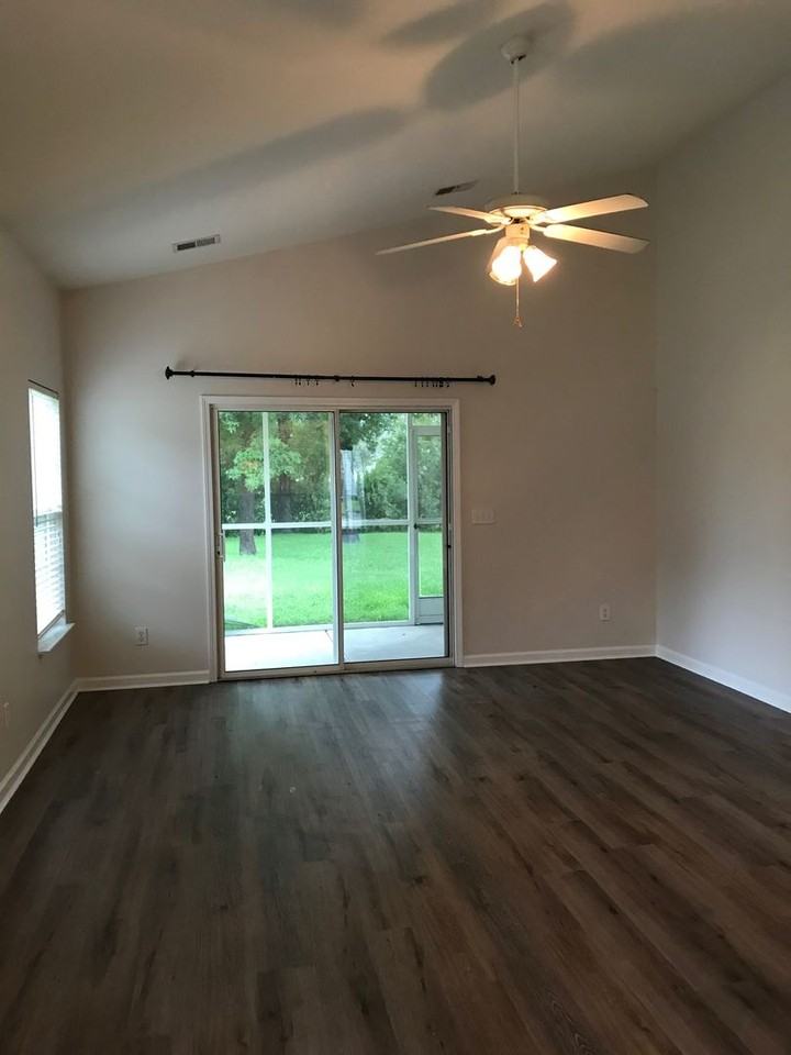 571 Hammer Beck Dr - Photo 4 of 6